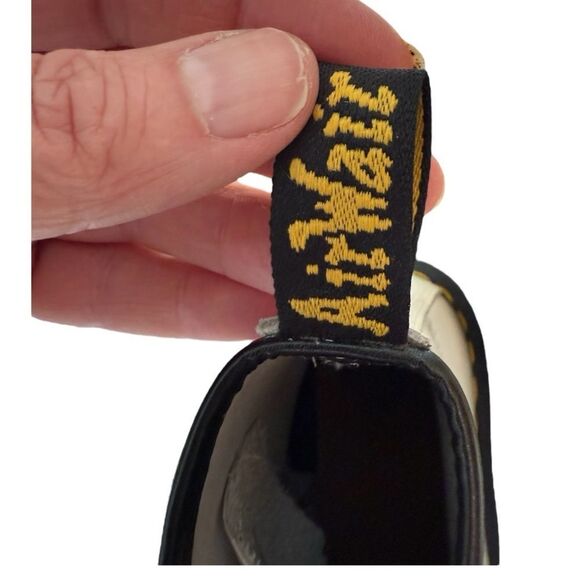 Vintage-Punk Vibes: White Dr. Martens 1460 Boots size 5 - Picture 5 of 7